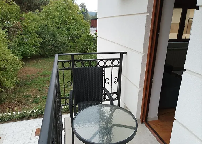 8 Extra Vrnjačka Banja